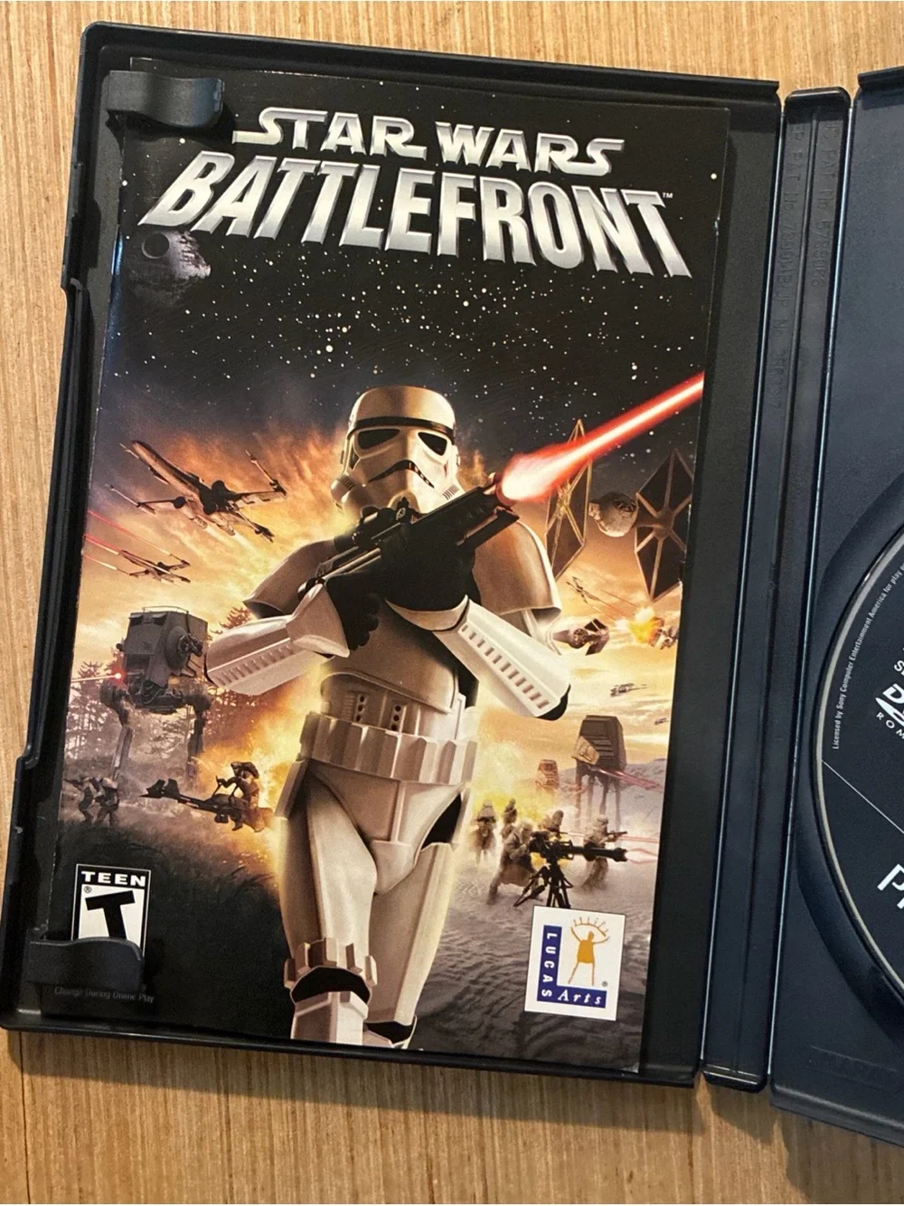 Sony PlayStation 2 Star Wars Battlefront with Manual (Black, White)
